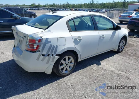 2009 Nissan Sentra 2.0S z USA, uszkodzony, nr VIN 3N1AB61E49L669662